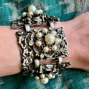Vintage ART Bracelet | 1950s Pearl & Rhinestone Statement Jewelry READ